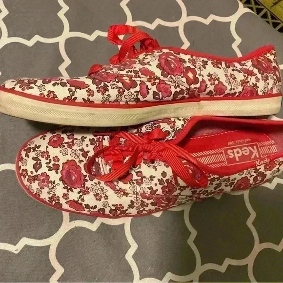 COPY - Keds floral flowers red white  sz.8.5/39.5 - Picture 3 of 6